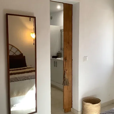 בית הארחה Kasbah Andaluz צ'יקלנה דה לה פרונטרה